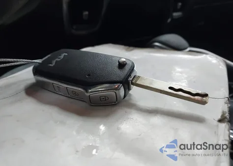 2023 Kia Sorento Lx z USA, uszkodzony, nr VIN 5XYRG4LC4PG189739